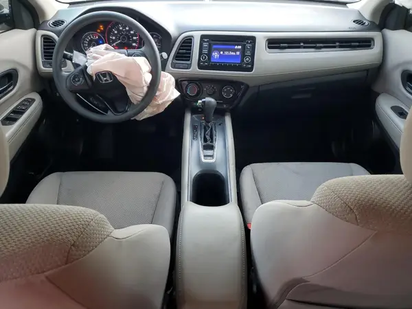3CZRU5H37JM719116 2018 HONDA HR-V - Image 8