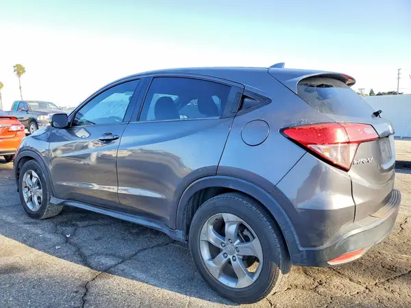 3CZRU5H37JM719391 2018 HONDA HR-V - Image 2