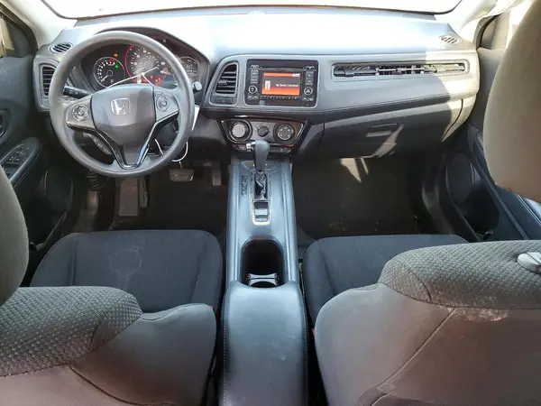 3CZRU5H37JM719391 2018 HONDA HR-V - Image 8