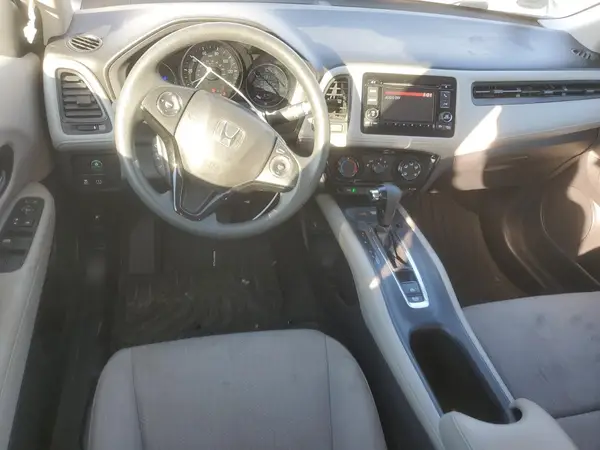 3CZRU5H37JM723831 2018 HONDA HR-V - Image 8