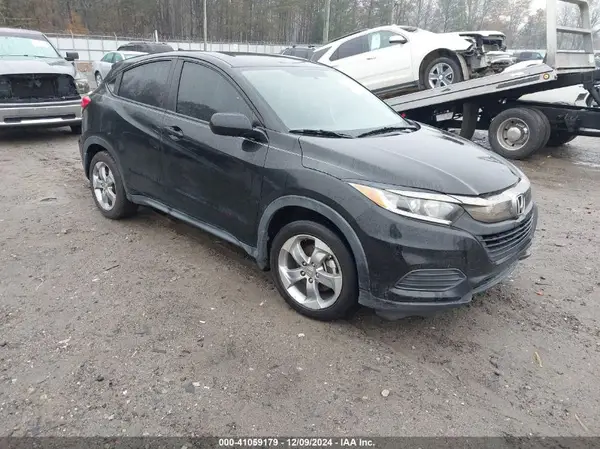 3CZRU5H37KG700047 2019 HONDA HR-V - Image 1
