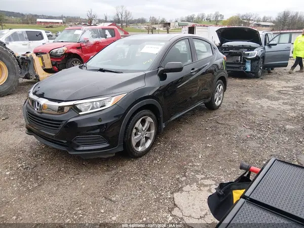 3CZRU5H37KG710514 2019 HONDA HR-V - Image 2