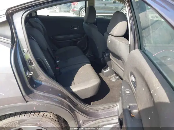 3CZRU5H37KG711338 2019 HONDA HR-V - Image 8