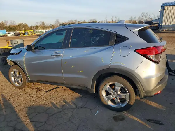3CZRU5H37KG715213 2019 HONDA HR-V - Image 2