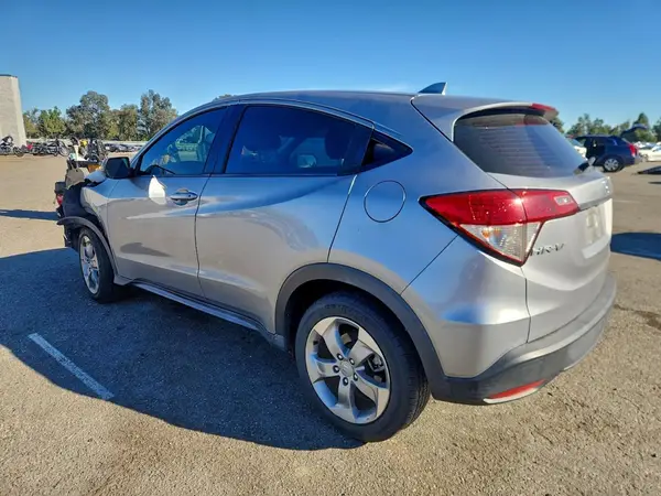 3CZRU5H37KG715874 2019 HONDA HR-V - Image 2