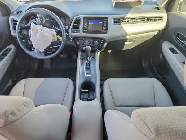 3CZRU5H37KG715874 2019 HONDA HR-V - Image 8