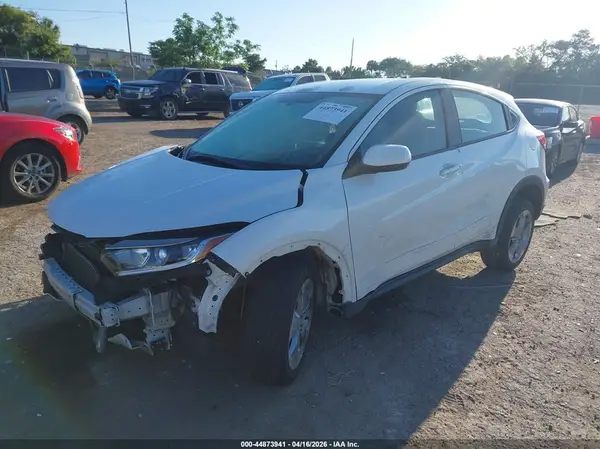 3CZRU5H37KM703564 2019 HONDA HR-V - Image 2