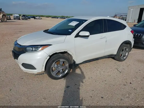 3CZRU5H37KM719098 2019 HONDA HR-V - Image 2