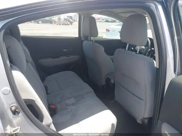 3CZRU5H37LM703999 2020 HONDA HR-V - Image 8