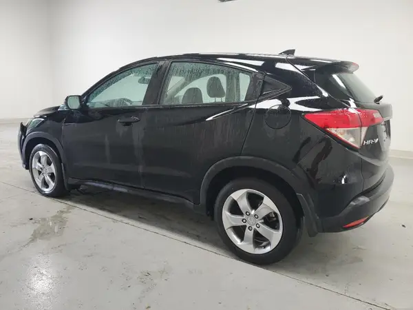 3CZRU5H37NM716304 2022 HONDA HR-V - Image 2
