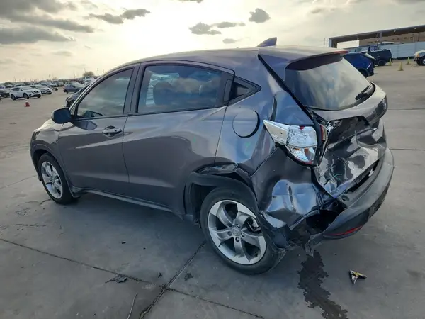 3CZRU5H37NM717551 2022 HONDA HR-V - Image 2