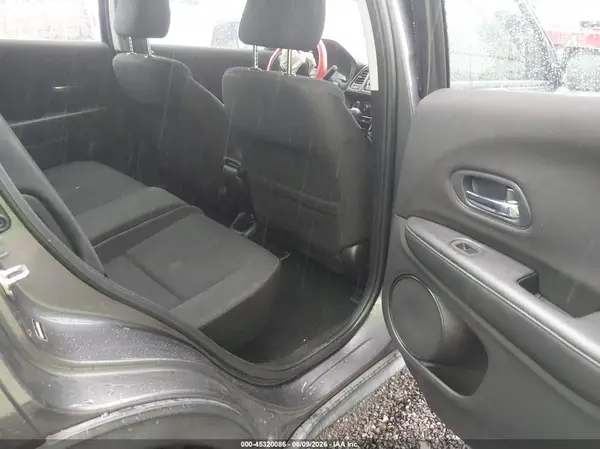 3CZRU5H38GM700342 2016 HONDA HR-V - Image 8