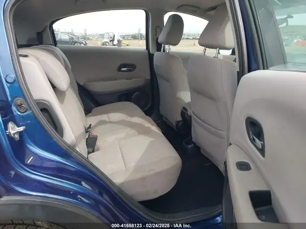 3CZRU5H38GM706299 2016 HONDA HR-V - Image 8