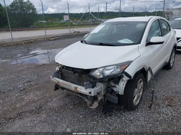 3CZRU5H38GM707520 2016 HONDA HR-V - Image 2