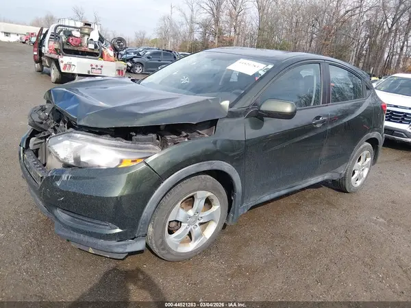 3CZRU5H38GM715021 2016 HONDA HR-V - Image 2