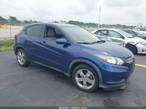 3CZRU5H38GM715911 2016 HONDA HR-V - Image 1