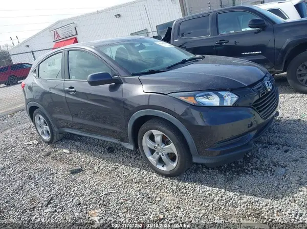 3CZRU5H38GM721661 2016 HONDA HR-V - Image 1