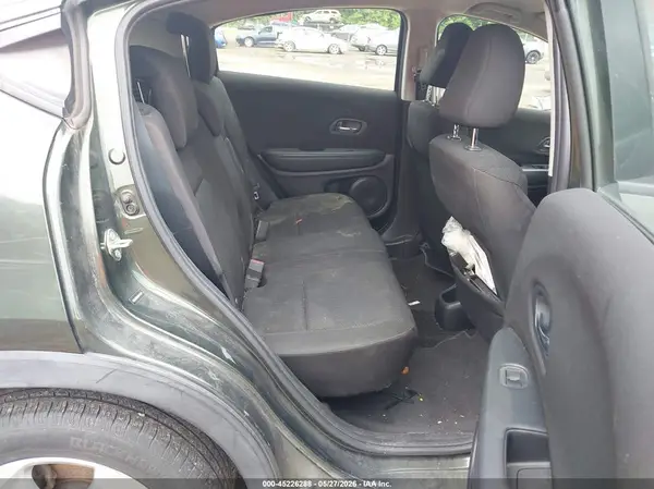3CZRU5H38GM739416 2016 HONDA HR-V - Image 8