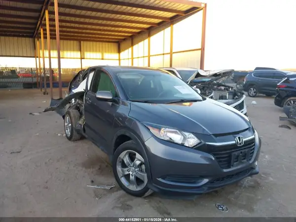 3CZRU5H38HG700325 2017 HONDA HR-V - Image 1