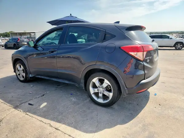 3CZRU5H38HG702110 2017 HONDA HR-V - Image 2