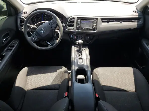 3CZRU5H38HG706996 2017 HONDA HR-V - Image 8