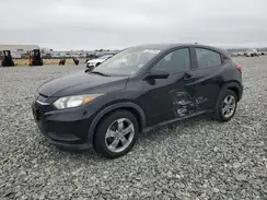 3CZRU5H38HM708703 2017 HONDA HR-V