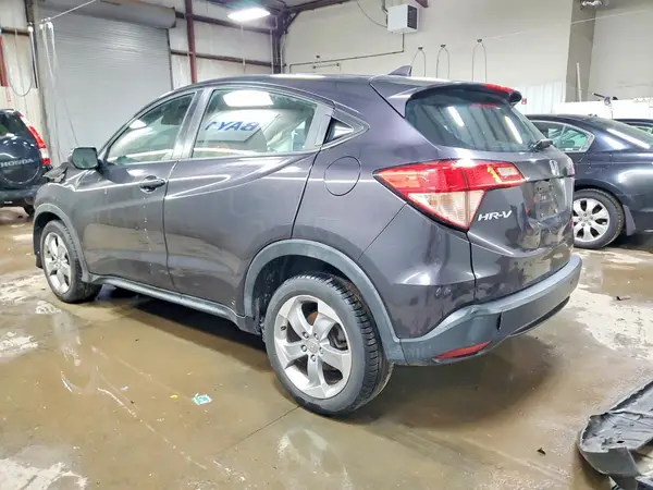 3CZRU5H38HM708748 2017 HONDA HR-V - Image 2