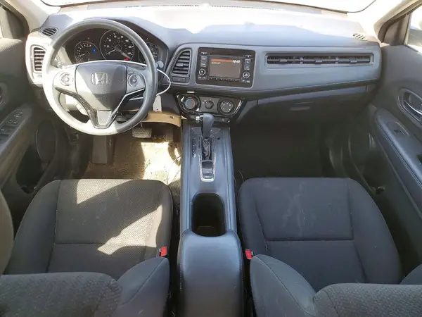 3CZRU5H38HM727963 2017 HONDA HR-V - Image 8