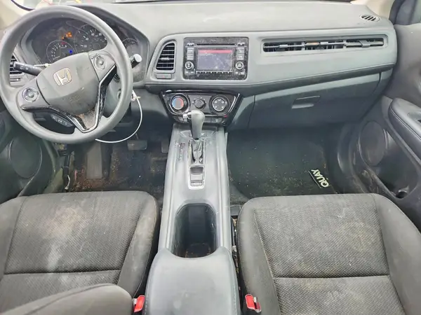 3CZRU5H38JG704090 2018 HONDA HR-V - Image 8
