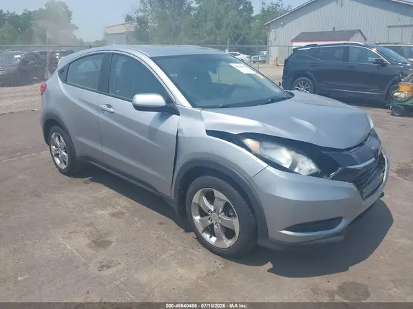 3CZRU5H38JG705630 2018 HONDA HR-V - Image 1