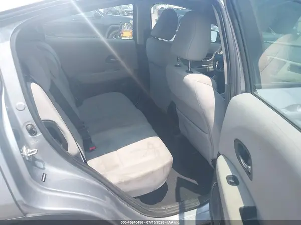 3CZRU5H38JG705630 2018 HONDA HR-V - Image 8