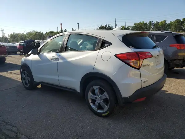3CZRU5H38JM704561 2018 HONDA HR-V - Image 2