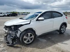 3CZRU5H38JM705015 2018 HONDA HR-V