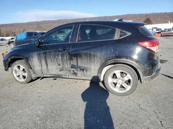 3CZRU5H38JM705533 2018 HONDA HR-V - Image 2