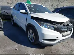 3CZRU5H38JM709176 2018 HONDA HR-V