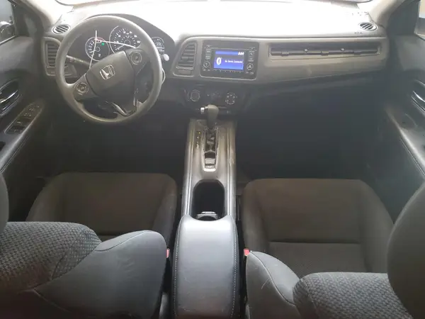 3CZRU5H38JM710750 2018 HONDA HR-V - Image 8