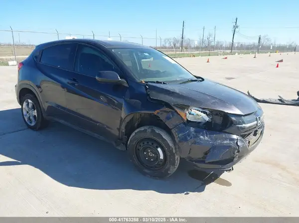 3CZRU5H38JM713518 2018 HONDA HR-V - Image 1