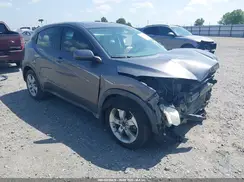 3CZRU5H38JM715642 2018 HONDA HR-V