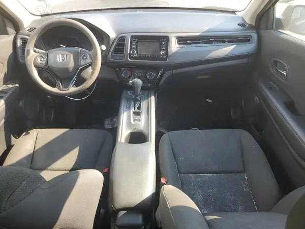 3CZRU5H38JM717729 2018 HONDA HR-V - Image 8