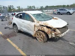 3CZRU5H38JM718640 2018 HONDA HR-V