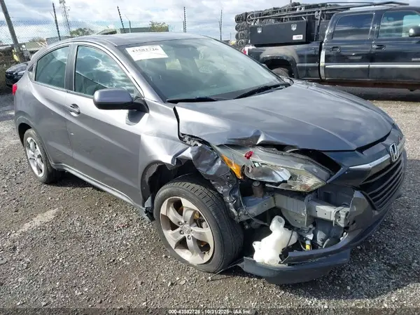 3CZRU5H38JM719383 2018 HONDA HR-V - Image 1