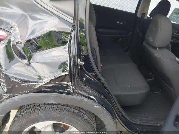 3CZRU5H38JM720291 2018 HONDA HR-V - Image 8