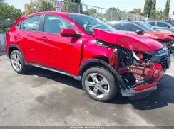 3CZRU5H38JM720792 2018 HONDA HR-V