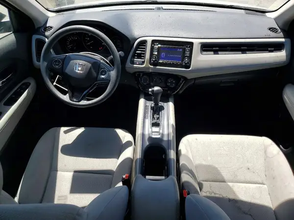 3CZRU5H38KG703006 2019 HONDA HR-V - Image 8