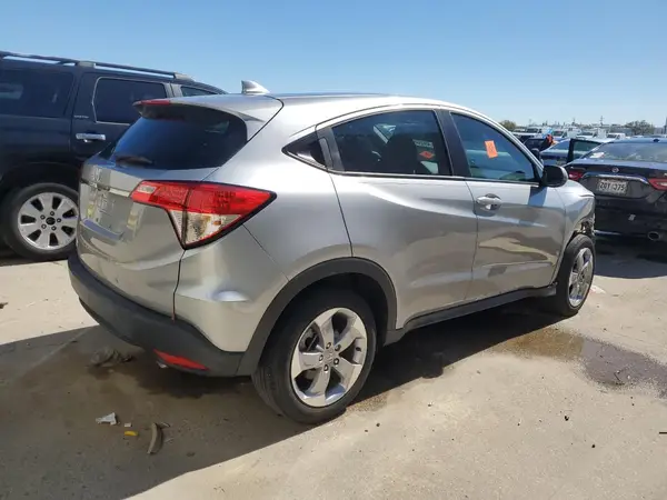 3CZRU5H38KG705872 2019 HONDA HR-V - Image 2