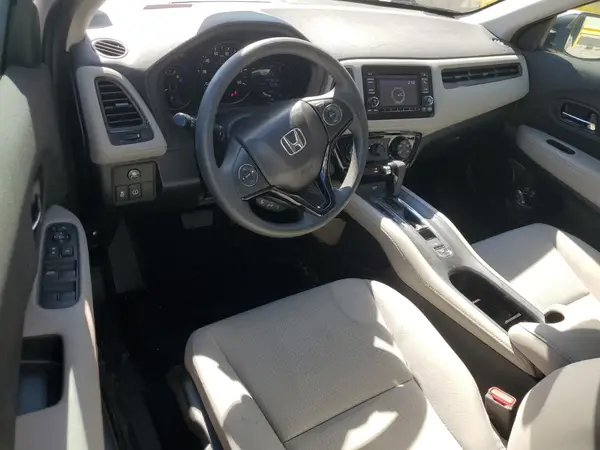 3CZRU5H38KG705872 2019 HONDA HR-V - Image 4