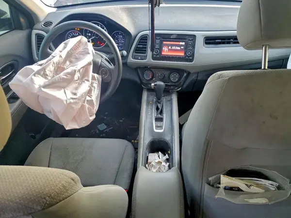 3CZRU5H38KG708254 2019 HONDA HR-V - Image 8