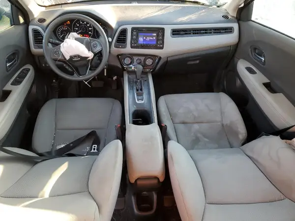 3CZRU5H38KG709677 2019 HONDA HR-V - Image 8