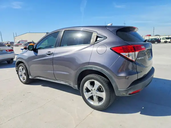3CZRU5H38KG712028 2019 HONDA HR-V - Image 2