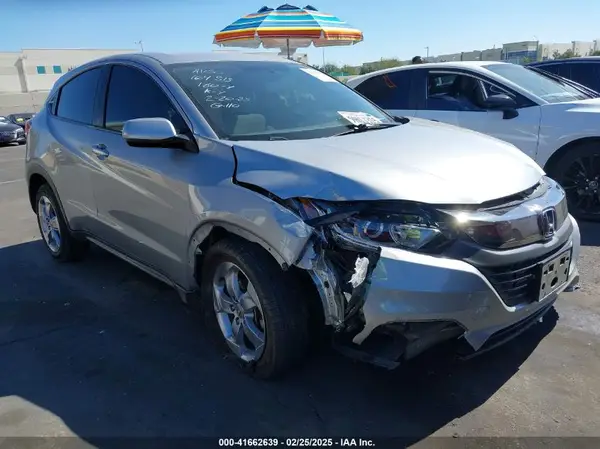 3CZRU5H38KG712725 2019 HONDA HR-V - Image 1
